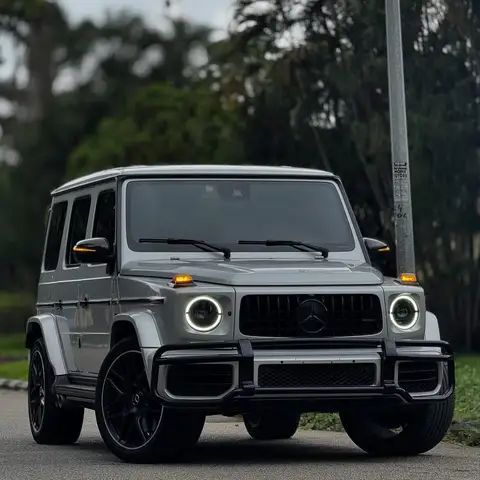 Mercedes Benz G63 AMG